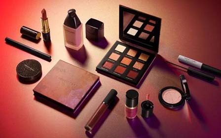 彩妆与香氛产品测试